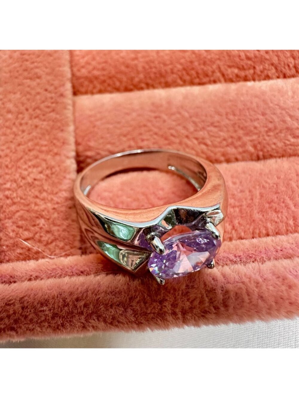 Silver-Tone Light Purple Cubic Zirconia Statement Band Ring Size 8 Lavender - Picture 6 of 11